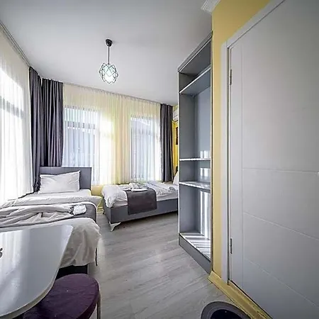Hotel Cihangir *