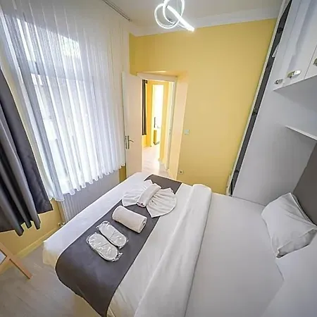 Hotel Cihangir *